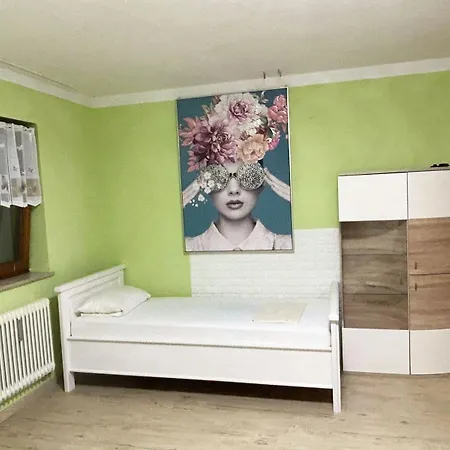 Magnolia In Apartment *